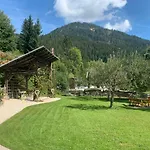 Sonnenschein Apartamento Weissbriach